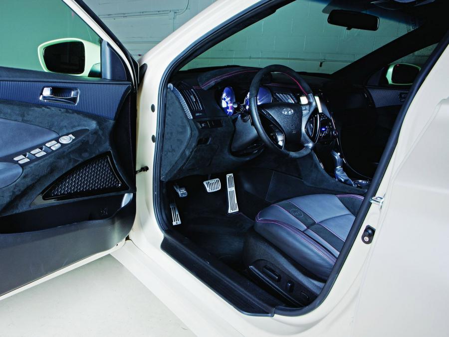 Hyundai Sonata 2.0T by Rides 2010 года  (фото 17 из 26)